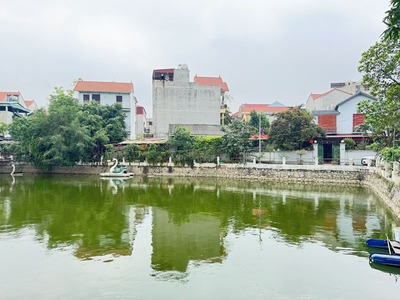 Cần tiền giá nào cũng bán 203m2 đất, khổ đẹp, không lỗi, ngay chợ và hồ Đổng Xuyên, Đặng Xá 3