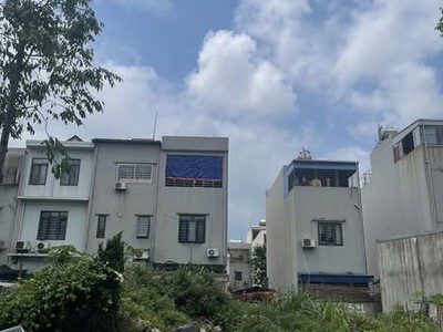 Bán Đất Khu Xử Lý Nước Thải Hà Khánh A,DT:76.5m2,MT:4.5m Siêu Đẹp 0