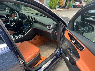 Bán xe Mercedes C200 Avantgarde 2022, màu xanh. 13