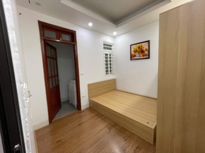 Chính chủ cho thuê CCMN 46m2 2PN   1PK tại ngách 4/376 Khương Đình 3