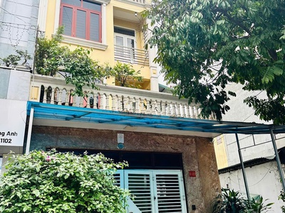 CHÍNH CHỦ Bán nhà Liền kề, LÔ GÓC, Phú Hà - Sơn Tây - HN - Vị trí đẹp nhất Phú Hà. 0