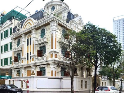 Siêu biệt thự lô góc 3 mặt thoáng   cầu giấy   236m    mặt tiền 20m   4 tầng đẳng cấp   sân vườn 0