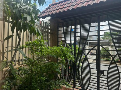 Nhà 3 tầng   đường 10m   4 phòng cho thuê   sổ hoàn công   112m   - 8.2 tỷ 2