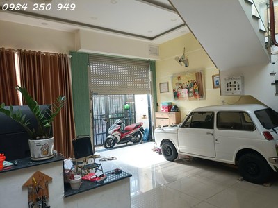 Bán nhà phố góc 2 mặt tiền linh xuân, thủ đức   diện tích lớn, 2