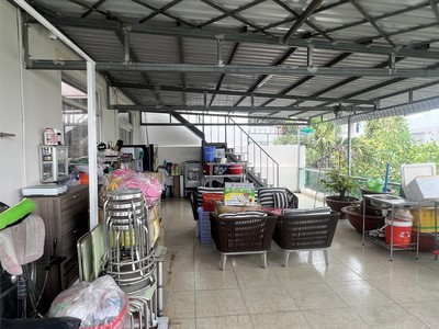 Bán nhà phố góc 2 mặt tiền linh xuân, thủ đức   diện tích lớn, 3