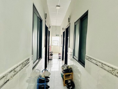 Bán nhà 8 tầng, đường cách mạng tháng 8 - q10, 8x22m, 54 chdv, thu 200tr, 29.9 tỷ 2