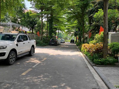 Bán biệt thự 250m2 5 tầng khu đô thị bắc hà, tố hữu, vị trí đẹp, sổ đỏ chính chủ 1