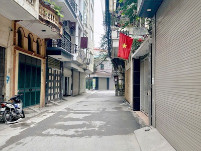 Nhà phân lô - ô tô tránh   gara- ô tô ngủ trong nhà   55m2  15 tỷ   kinh doanh đỉnh 3