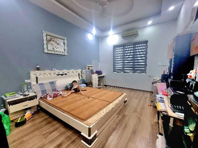 Nhà đẹp ô tô đỗ cửa   kinh doanh tốt   chủ tự xây chắc chắn   chỉ việc xách vali về ở 1