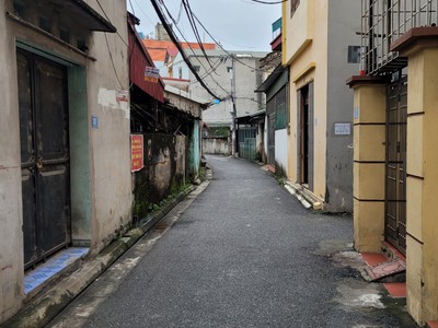 Bán nhà số 25 ngõ 42 /18 phố vũ xuân thiều 48m MT 5m ngõ 3,5m thông căn góc cạnh sườn 2m giá 6,6 tỷ 1