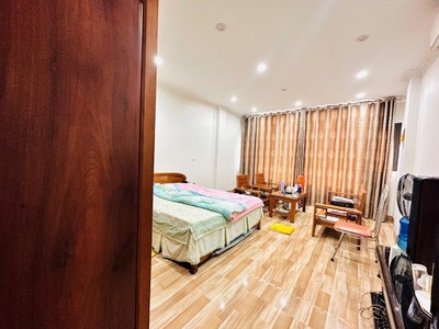 Nhà phố 8/3   ngồi trung tâm, đứng gần tiện ích 1