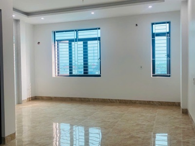 Cho thuê nhà 5 tầng mặt đường Tôn Đức Thắng, Khai Quang 1