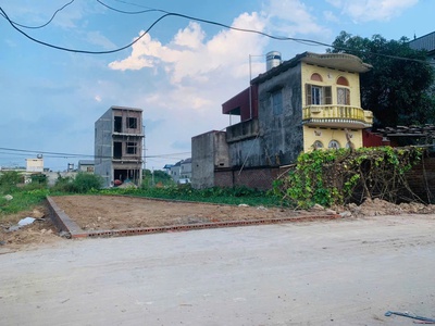 Đất đẹp quang minh, mê linh. gần trường cd y dược tuệ tĩnh và khu công nghiệp 0