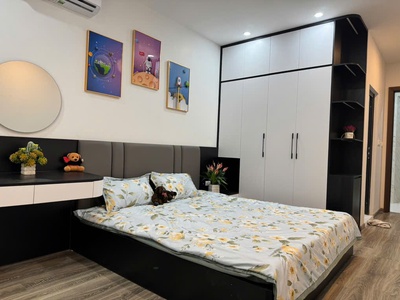 Siêu phẩm tây hồ- 5 tầng thang máy- tặng full nội thất xịn- ô tô qua ngõ chạy vòng quanh 2