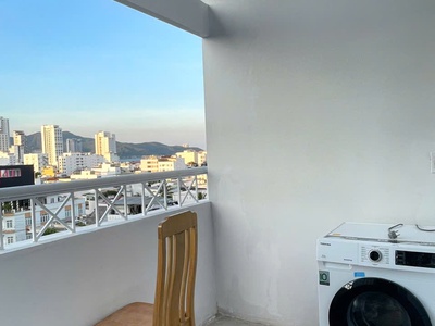 Bán căn hộ d7.xx  toà d  dt 52m2 giá 1 tỷ 685, bao thuế phi lh e bich 2