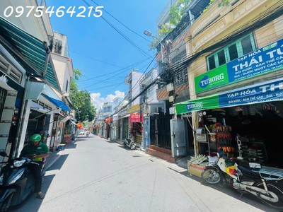 Bán đất tặng nhà mặt tiền đường số 6  lê thị hoa , bình chiểu, thủ đức   gần chợ khiết tâm 2