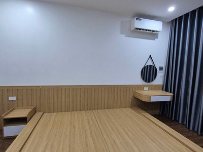 Bán nhà đẹp phố trạm 38m2 nhỉnh 6 tỷ   ngõ nông, gần phố, ở sướng 4