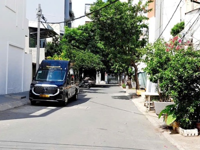 Hót quá, nhà mặt tiền q2, dt 76m2, ngang khủng 8m, hẻm xe hơi, giá chỉ 9.5ty 2