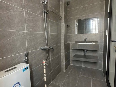 Bán nhà ngõ phố Đức Minh, ph Thanh Bình, TP HD, 48m2, 3 tầng, 3 ngủ, 2 vs, chỉ 2.38 tỷ 8