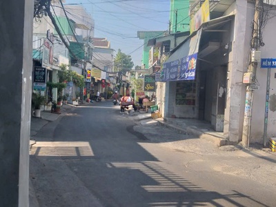 Nhà mặt tiền đường tân lập 1 hiệp phú DT 160m khu tiện ích 0