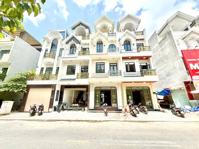 Chính Chủ Cần Bán Nhà Phố Bình An Dĩ An Gần Làng Đại Học 1