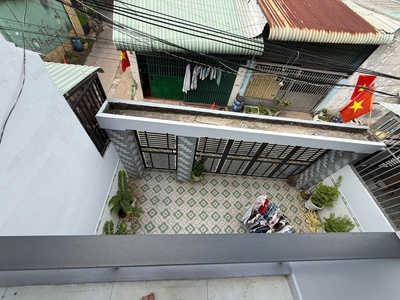 Chính Chủ Bán Gấp Nhà Hẻm Nội Bộ Đường Phạm Hữu Lầu Dĩ An 1