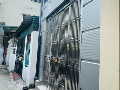 Bán Nhà Chu Huy Mân, Phường Phúc Đồng, Long Biên 52m2, 2T giá 6,4 tỷ  Thoáng, gần ô tô 0