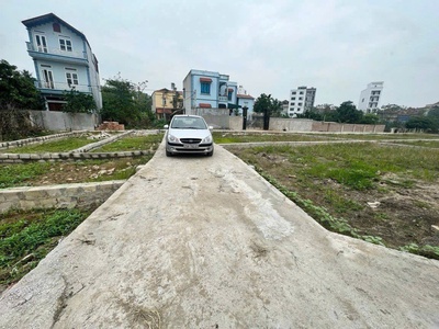 Bán đất trung tâm thị trấn Kim Bài   41.7m  vuông vắn, ô tô vào tận nơi 2