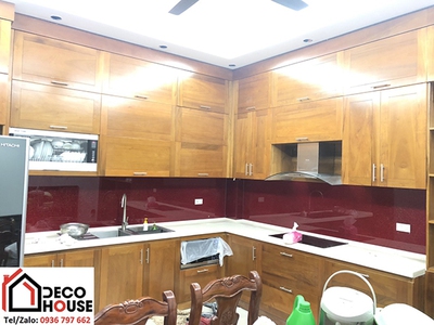 Báo giá kính ốp bếp màu đỏ rubi mới nhất 0