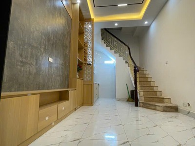Ngọc Hà - Ba Đình đắc địa, an ninh tốt, cách phố 70m. Ngõ nông, thoáng. 0