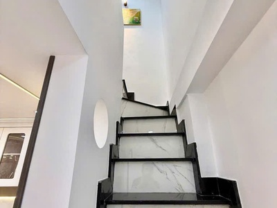 Chỉ hơn 2 tỷ nhà mới Nguyễn Thượng Hiền P5 Bình Thạnh 2 tầng full nội thất ở ngay 2