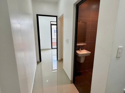 Nhà chợ Cột đèn - lê chân   3,3 tỷ 3