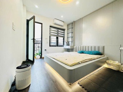 Chính chủ cần cho thuê nhà riêng 5 tầng, 35m2/ 1 tầng, nhà mới nội thất xịn giá 15tr/1 tháng 1