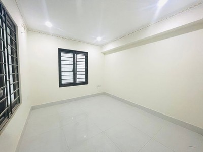 Rẻ nhất thái thịnh đống đa 7.8 tỷ 51m ngõ nông vài bước ra mp thái thịnh, chỉ việc xách vali về ở 2