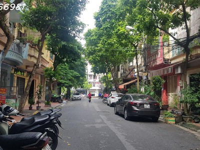Phân lô trung kính 6 tầng, vỉa hè, lô góc 3 ô tô tránh, 3 mặt thoáng, 3 ô tỗ đỗ cửa, giá chỉ 2x tỷ 2