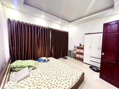 Bán nhà đẹp thoáng sáng tổ 15 yên nghĩa hà đông , ngõ thông thoáng 52m2 mặt tiền 4.5m giá rẻ  nhất 2