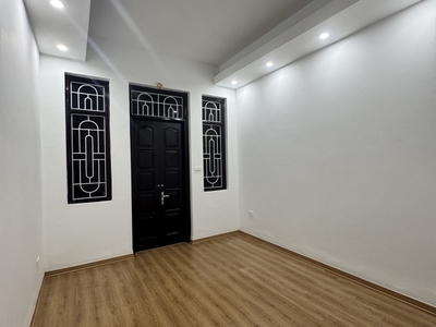 Bán nhà giái phóng, kim đồng, ô tô đỗ cửa,dt 40m2, 8.98 tỷ 3