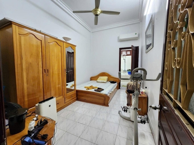 Bán nhà nguyễn viết xuân, hiếm ,dân trí cao, ngõ an ninh , 40 m2, nhỉnh 8 tỷ. 1