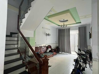  nhà đẹp gần mặt tiền nguyễn văn quá   hẻm rộng an ninh   2pn, 3wc   sổ vuông hoàn công đủ   4.2 4