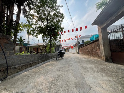 Bán đất kiêu kỵ. 80m2   mt 4m   5,8 tỷ. ô tô 7 chỗ vào đất, full thổ cư 0