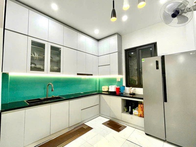 Chính chủ cần cho thuê nhà riêng 5 tầng, 35m2/ 1 tầng, nhà mới nội thất xịn giá 15tr/1 tháng 4