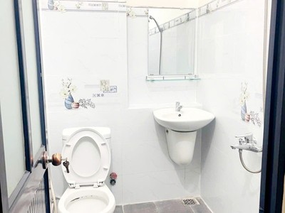 Bán nhà mặt phố trịnh hoài đức, q.9, 52m , 2 tầng, 4.5 tỷ, sổ hồng 3