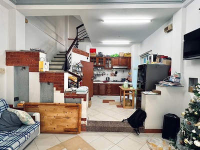 Bán nhà hẻm 10m, nguyễn kiệm, p3, phú nhuận, 44m2, 4 tầng. ngang 4,9m 0