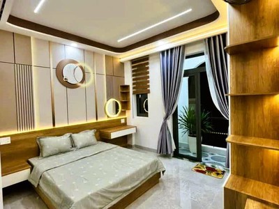 Tân phú   4x16   5 tầng   đường xe hơi   full nội thất   chỉ 8,x 4