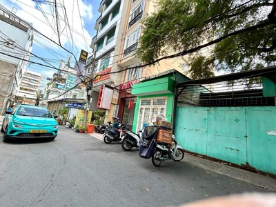 Bán nhà mặt phố đường đoàn như hài - giao thông thuận tiện đi lại- khu an ninh. 2