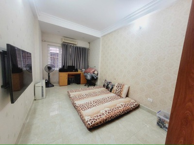 Nhà đẹp tôn đức thắng-phân lô-2 thoáng-5t-giá 7,6 tỷ    nhà đẹp tôn đức thắng-phân lô-2 2