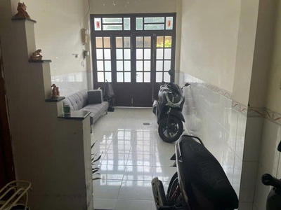 Giá mềm quận 10: 16.8 tỷ: nguyễn giản thanh -p.15 -dt: 61 m2   3.1 x 19.5 . kết cấu: 1 trệt, 3 lầu 3