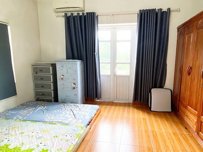 Bán nhà 2 tầng lạc long quân    gần hồ tây giá 10ty dt 45m2 lh 083.2865.116 2