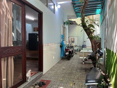 Giá mềm nhất gò vấp : 9.1 tỷ - dương quảng hàm - phường 5 -dt nhà 10x9m - dt sân 2x10m -  kết cấu 2