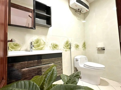 Nhà đẹp phố hoàng mai - ngõ thông ôtô tránh, vào nhà - 6 tầng thang máy - giá 18 tỷ 4
